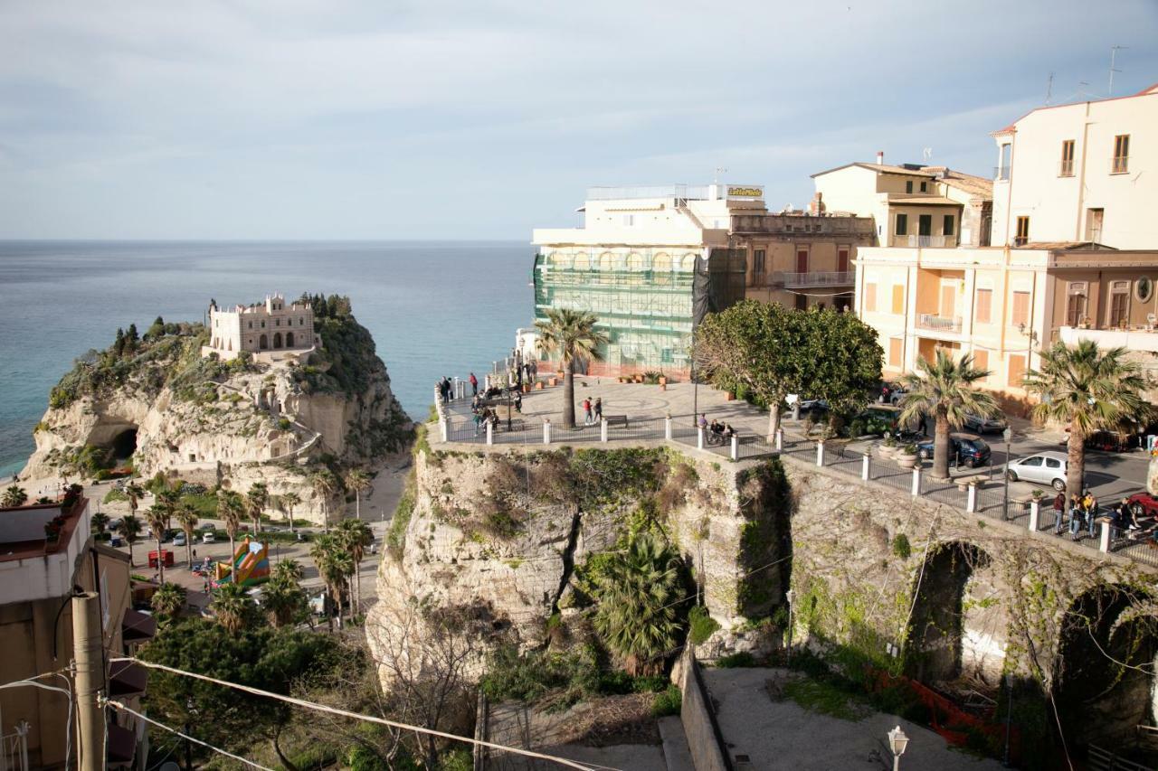 Lo Splendore Del Borgo โตรเปอา ภายนอก รูปภาพ