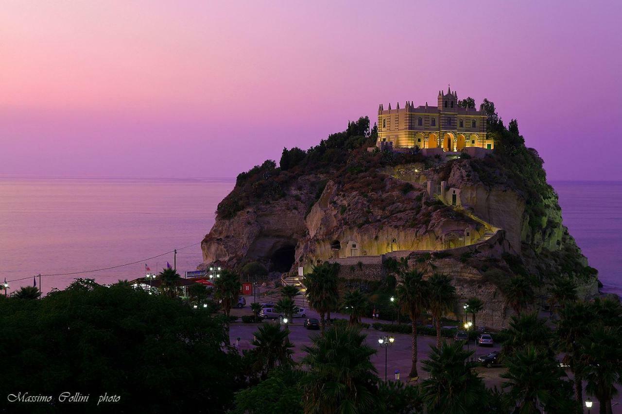 Lo Splendore Del Borgo โตรเปอา ภายนอก รูปภาพ